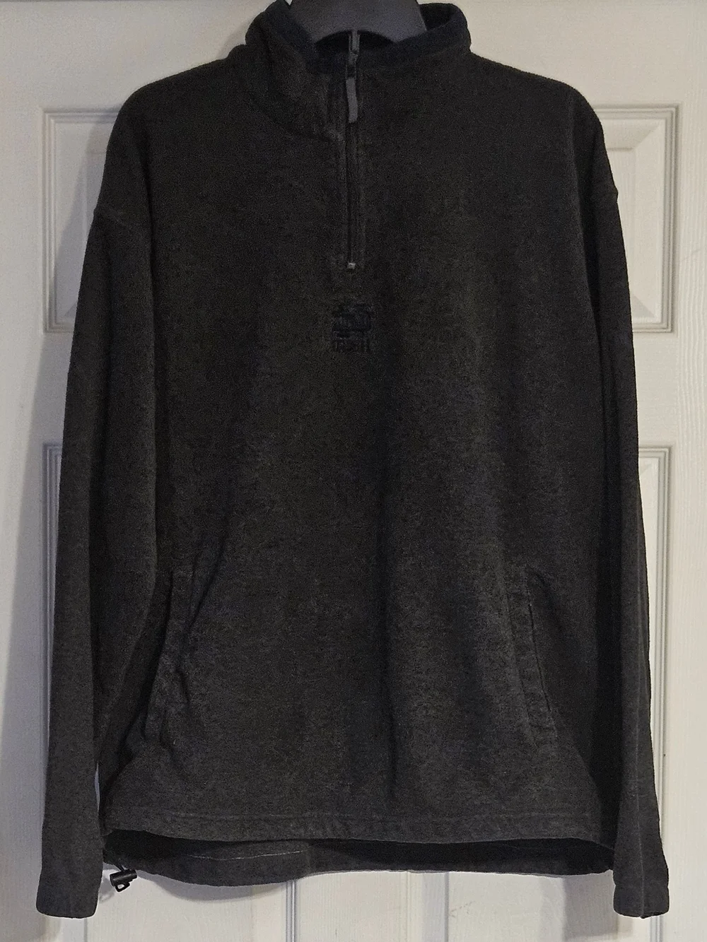 Men's Quarter-Zip Fleece Pullover - Charcoal Notre Dame Irish Logo
